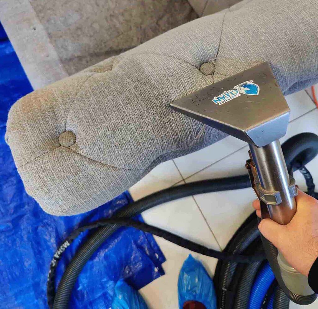 upholstery cleaning in luton