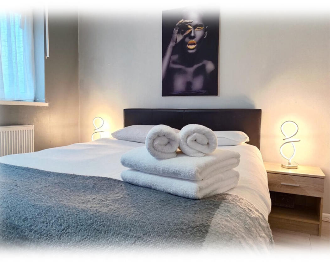 Airbnb – header-03